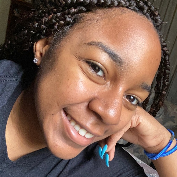 Meet your Posher, Natallie - Picture 1 of 1